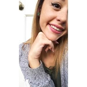 Meet your Posher, Leah